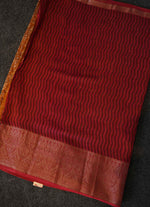 Load image into Gallery viewer, Maroon Paisley Printed Linen Saree