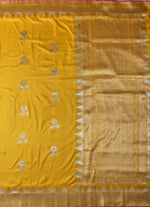 Load image into Gallery viewer, Floral motif kadwa weave banarasi silk saree