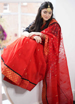 Load image into Gallery viewer, Dhakai Jamdani Saree in Red with Katan border