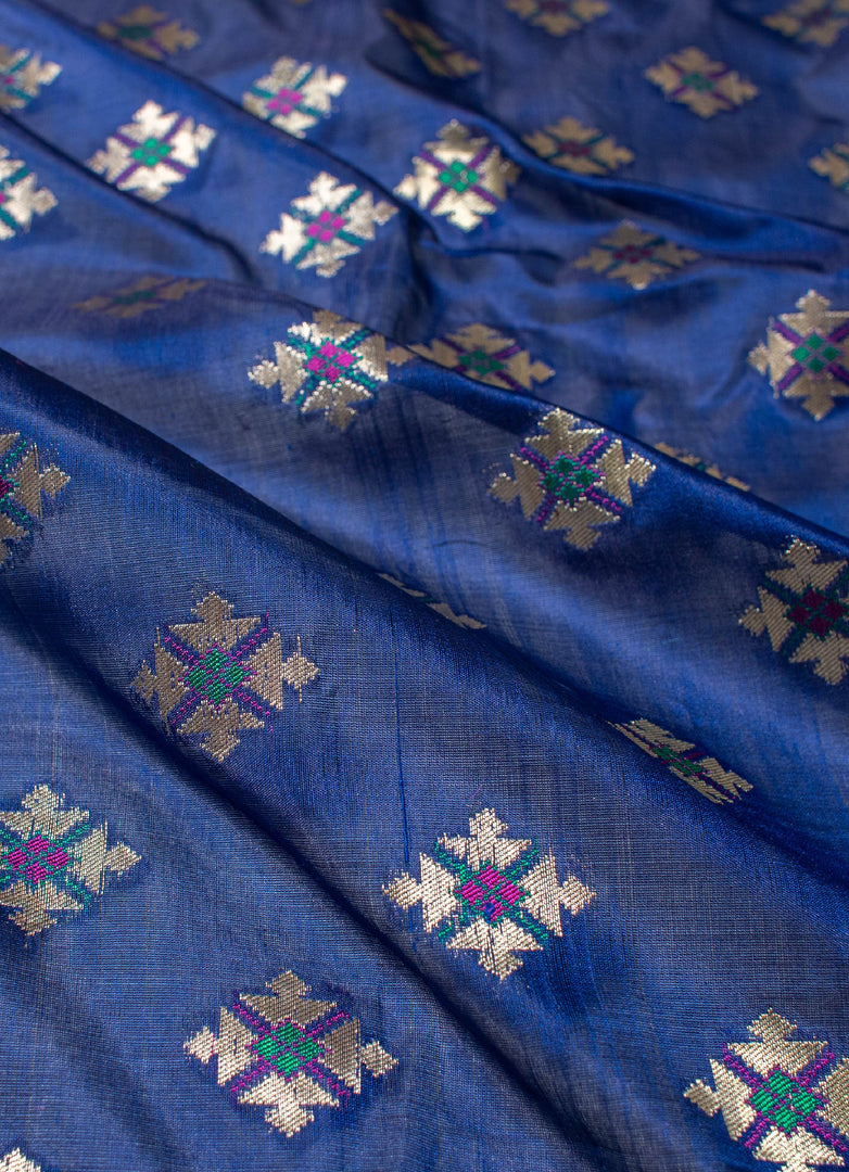 Panchompoli ikat saree in blue and green combo