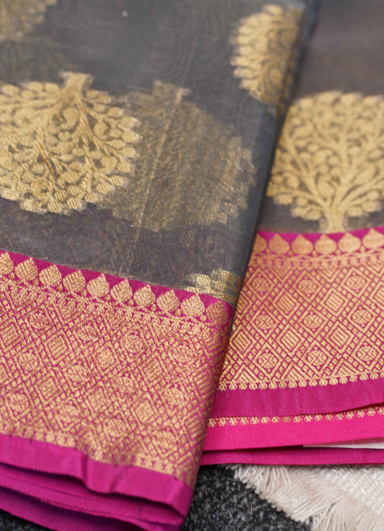 Banarasi organza saree