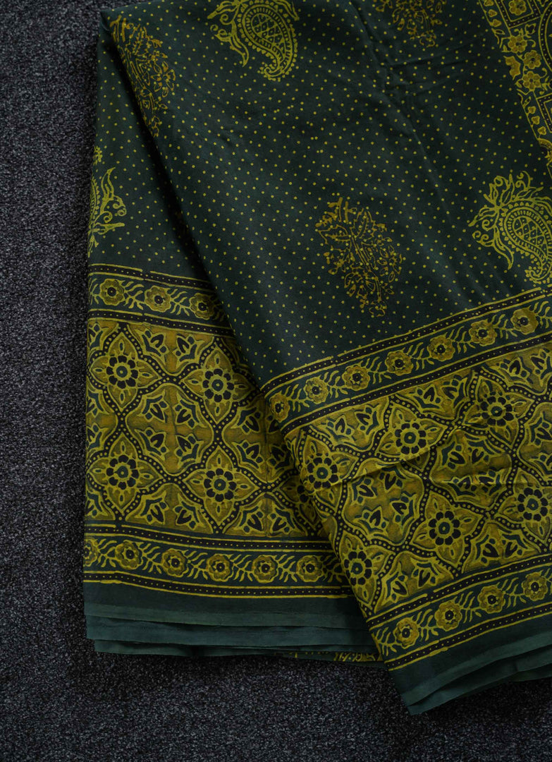 Bottle Green Linen Saree