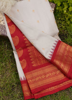 Load image into Gallery viewer, Elegant gadawal white and red silk saree
