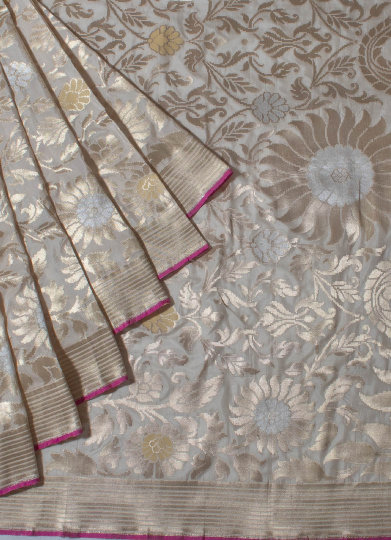 Hand Woven Banarasi silk saree