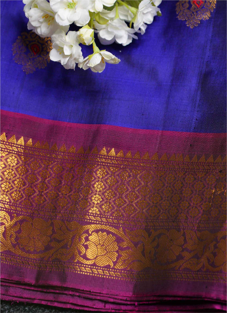 Gadwal slik saree with Kanjivaram border